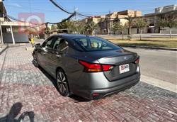 نيسان ألتيما